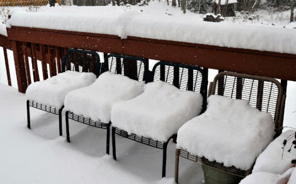 Vic's Corner: Friday Snowy-Day in Nordonia Hills!