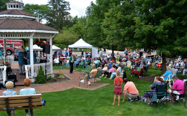 Vic's Corner: Ice Cream Social at Northfield Center