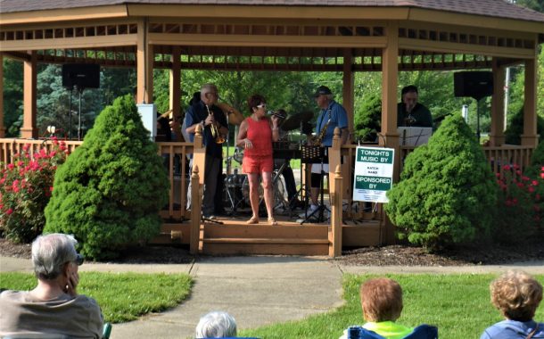 THE KATCH BAND Makes Great Music at Sagamore Hills Park!