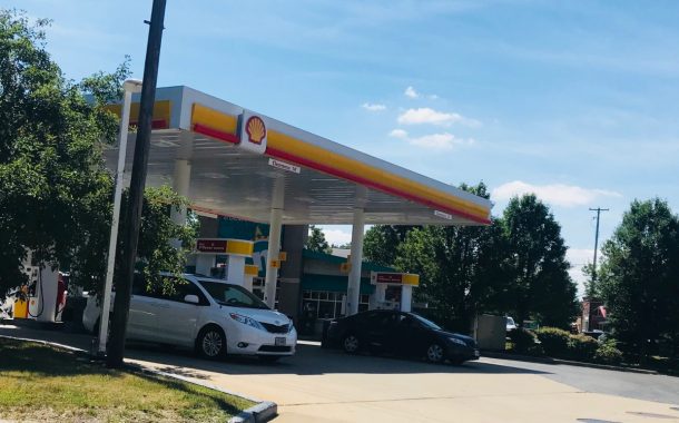Vic's Corner: BREAKING NEWS - GAS STATION ROBBERY WAS AN INSIDE JOB!