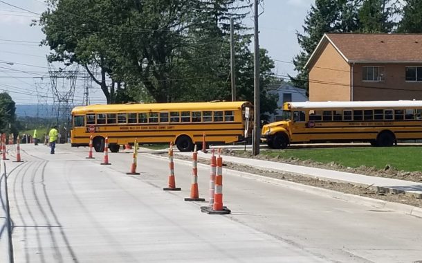 Vic's Corner: Lee Eaton Opens Without a Traffic Incident on Ledge Road
