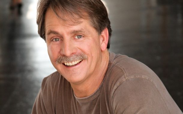 Catching up with Jeff Foxworthy for his October 6 Hard Rock Rocksino Northfield Park show