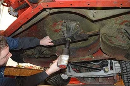Sohars All Season Mower Service Inc.: Small Engine Mechanic