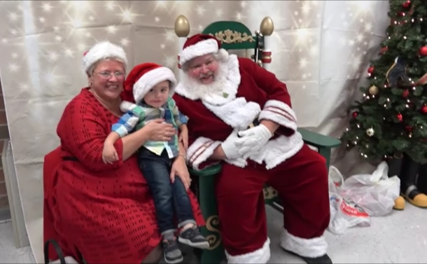 Northfield Village Party With Santa 12-16-18 (VIDEO)