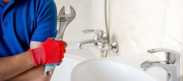 How To Know When You Should Call a Plumber